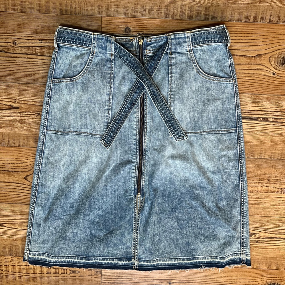 Belle and Sky Raw Hem Denim Skirt